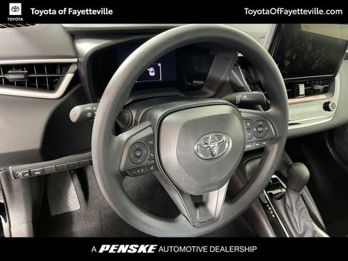 Used 2026 Toyota Corolla LE FWD image 26