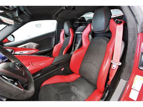 Used 2023 Chevrolet Corvette Stingray Premium Cpe w/ Battery Protection Package image 27