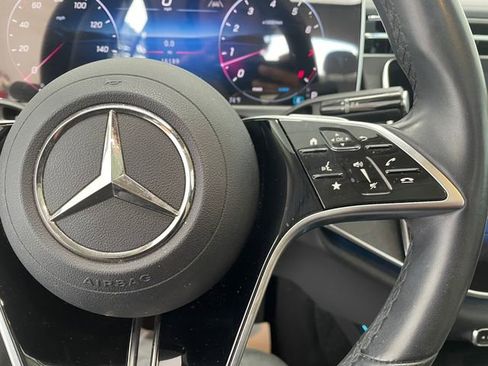 Used 2024 Mercedes-Benz E 350 4MATIC Sedan image 23