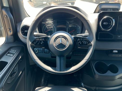 New 2026 Mercedes-Benz Sprinter 2500 image 12