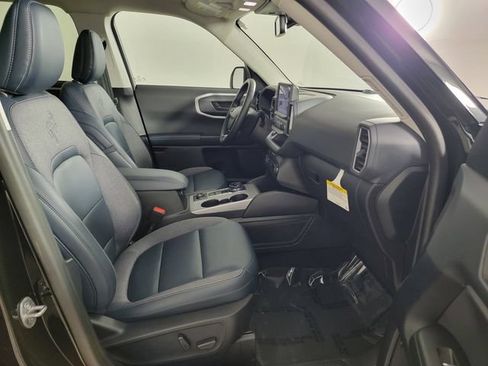 Used 2023 Ford Bronco Sport Outer Banks w/ Tech Package AWD/4WD image 19