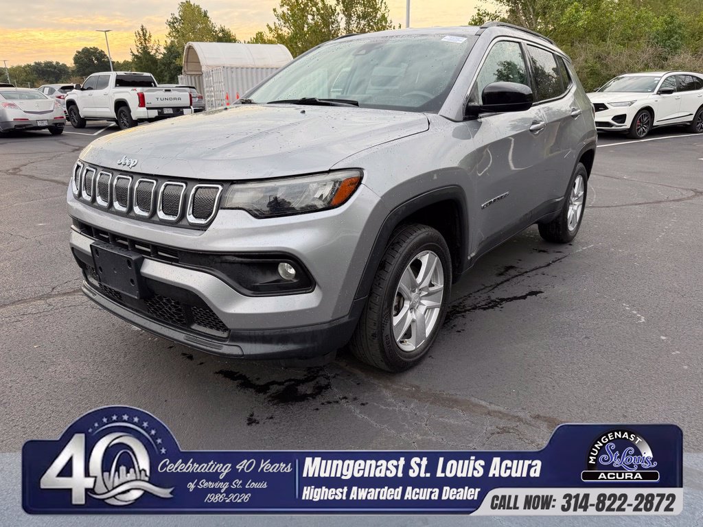 Used 2022 Jeep Compass Latitude w/ Convenience Group AWD/4WD image 1