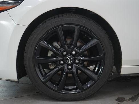 Used 2020 MAZDA MAZDA3 Hatchback w/ Premium Package FWD image 27