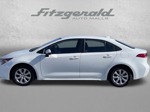 Used 2022 Toyota Corolla LE image 38