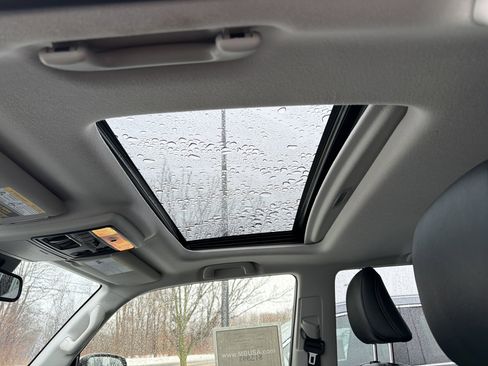 Used 2022 Toyota 4Runner Limited image 25