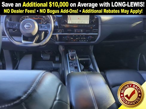 Used 2024 Nissan Pathfinder SL w/ SL Premium Package image 17