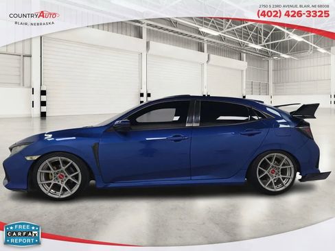 Used 2018 Honda Civic EX image 2