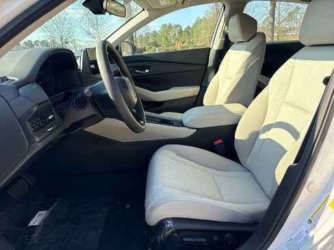Certified 2026 Honda Accord SE image 12