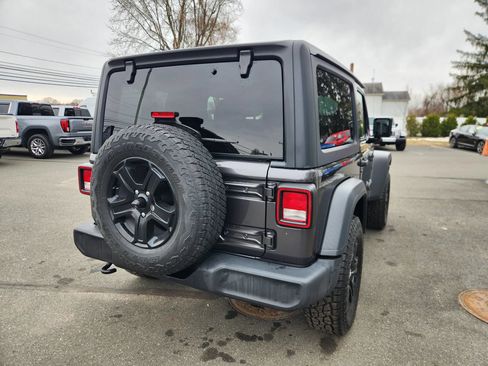 Used 2020 Jeep Wrangler Sport AWD/4WD image 30