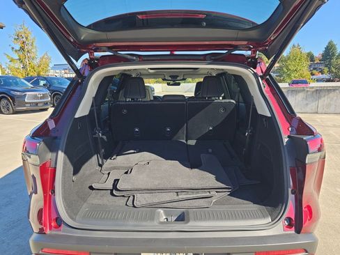 Certified 2024 INFINITI QX60 Luxe image 17