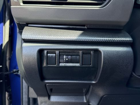 Used 2025 Subaru Crosstrek 2.5i Sport w/ Crosstrek Mirror Package AWD/4WD image 25