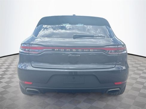 Used 2021 Porsche Macan image 7