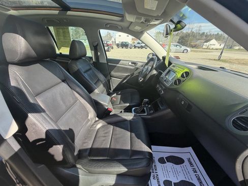 Used 2013 Volkswagen Tiguan S AWD/4WD image 15