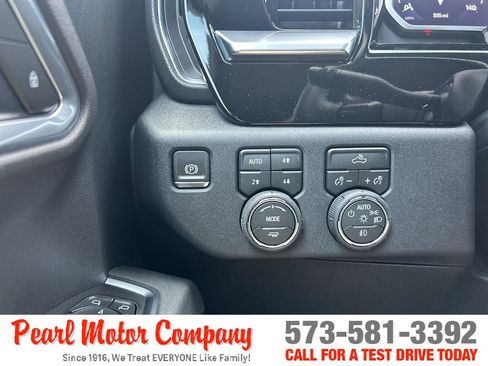 Used 2026 Chevrolet Silverado 1500 RST AWD/4WD image 14