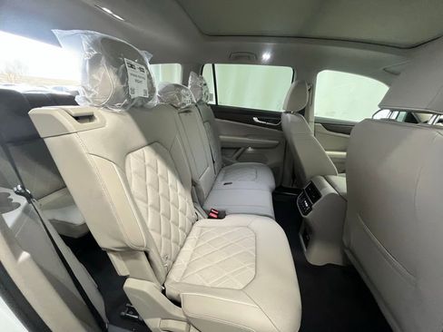 New 2026 Volkswagen Atlas SEL Premium R-Line image 24