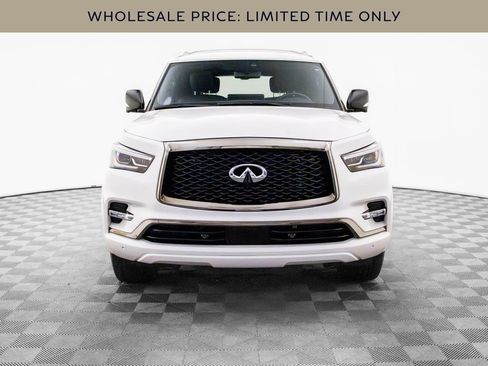 Used 2024 INFINITI QX80 Sensory AWD/4WD image 8