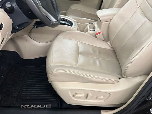 Used 2016 Nissan Rogue SL w/ SL Premium Package image 14