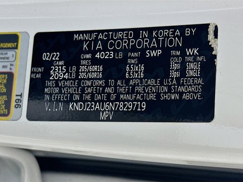 Used 2022 Kia Soul LX w/ Technology Package image 12