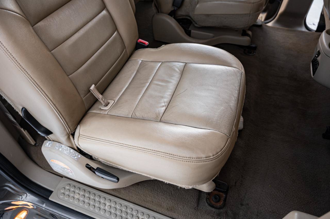 Used 2003 Ford Excursion Limited AWD/4WD image 37