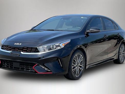 Used 2022 Kia Forte GT-Line w/ GT-Line Technology Package FWD image 2