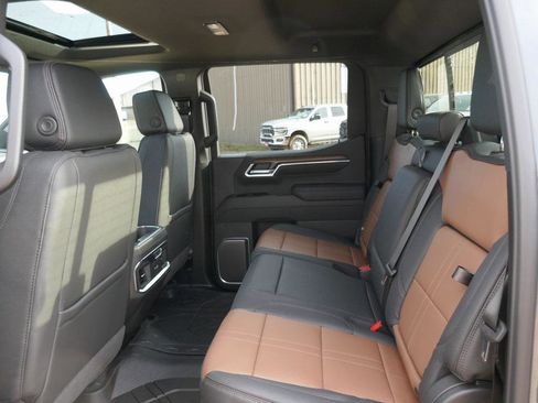 New 2026 Chevrolet Silverado 1500 High Country image 14