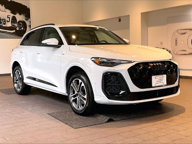 New 2026 Audi Q5 2.0T AWD/4WD image 1