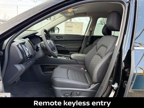 New 2026 Nissan Pathfinder SV AWD/4WD image 11