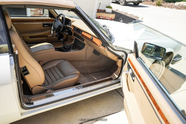 Used 1993 Jaguar XJS 4.0 Convertible RWD image 45