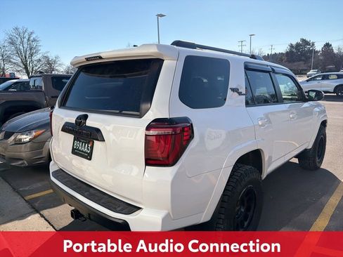 Certified 2024 Toyota 4Runner TRD Off-Road Premium w/ Moonroof Package image 31