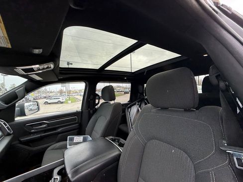 Used 2019 RAM 1500 Big Horn image 14