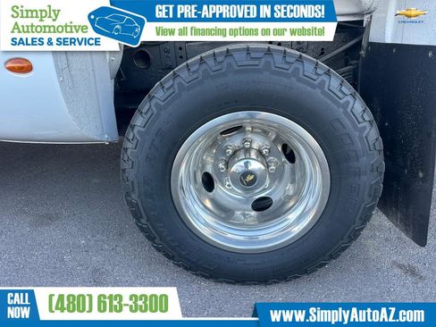 Used 2007 Chevrolet Silverado 3500 LTZ w/ EZ-Lift Tailgate Package image 32