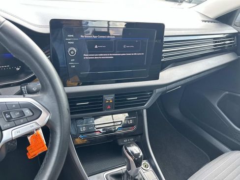 Used 2025 Volkswagen Jetta S FWD image 27