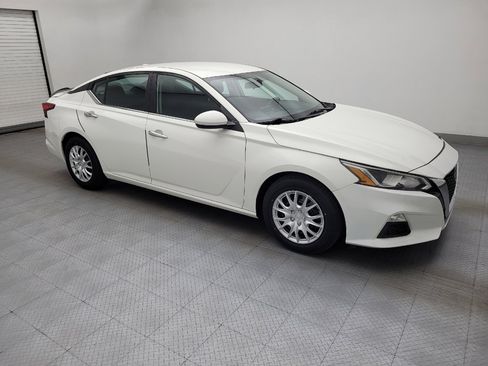 Used 2020 Nissan Altima 2.5 S FWD image 11