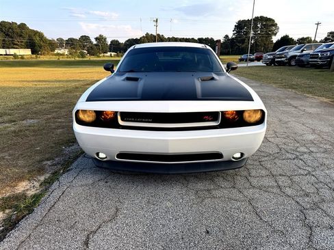 Used 2014 Dodge Challenger R/T Plus image 2