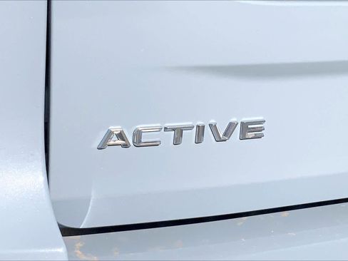 New 2025 Ford Expedition Active image 15