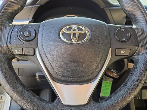 Used 2016 Toyota Corolla L image 31
