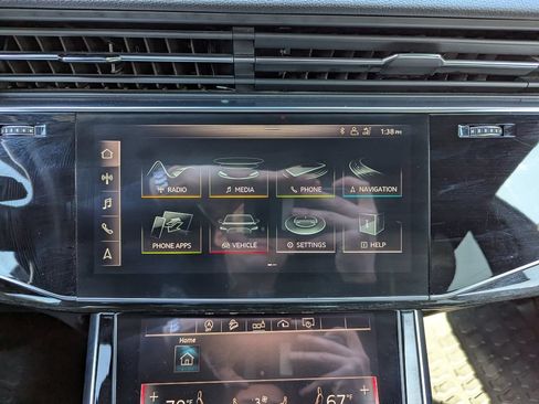 Used 2019 Audi Q8 Premium AWD/4WD image 16