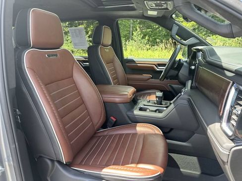 Certified 2025 GMC Sierra 1500 Denali Ultimate AWD/4WD image 28