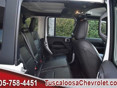 Used 2023 Jeep Wrangler Unlimited Sahara w/ Cold Weather Group AWD/4WD image 25