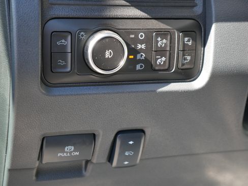 New 2026 Ford F350 Platinum w/ Tremor Off-Road Package image 6