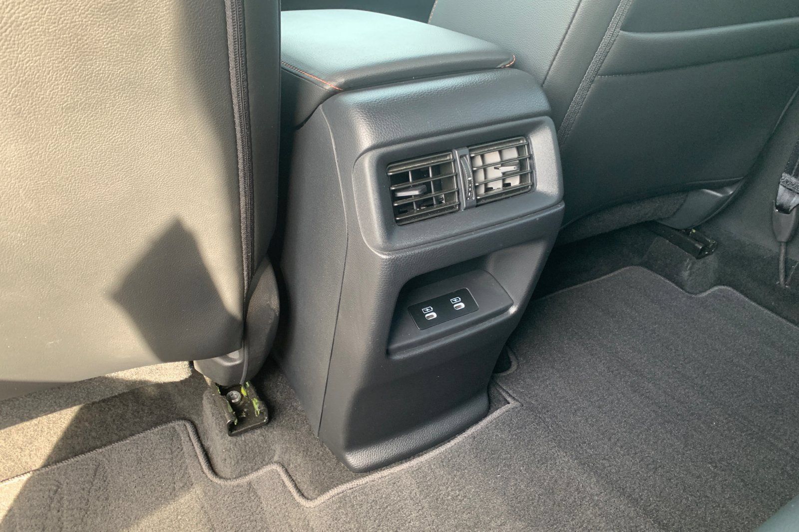 Used 2025 Honda CR-V Sport-L image 16