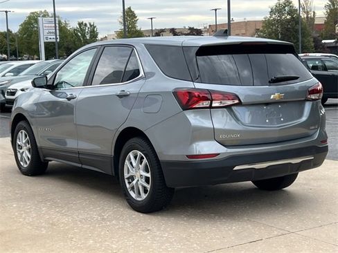 Used 2023 Chevrolet Equinox LT image 9