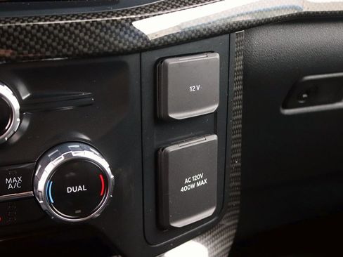 Used 2022 Ford F150 Lariat w/ Equipment Group 502A High image 31