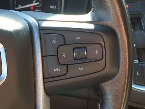 Used 2021 GMC Yukon XL SLT w/ SLT Premium Package image 32