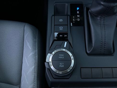 New 2025 Toyota Tacoma SR5 image 20