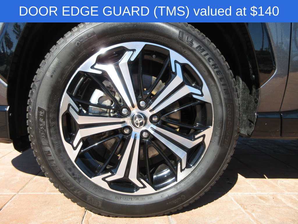 Used 2022 Toyota RAV4 XSE w/ Weather Package AWD/4WD image 9