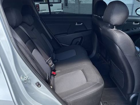 Used 2015 Kia Sportage LX FWD image 17