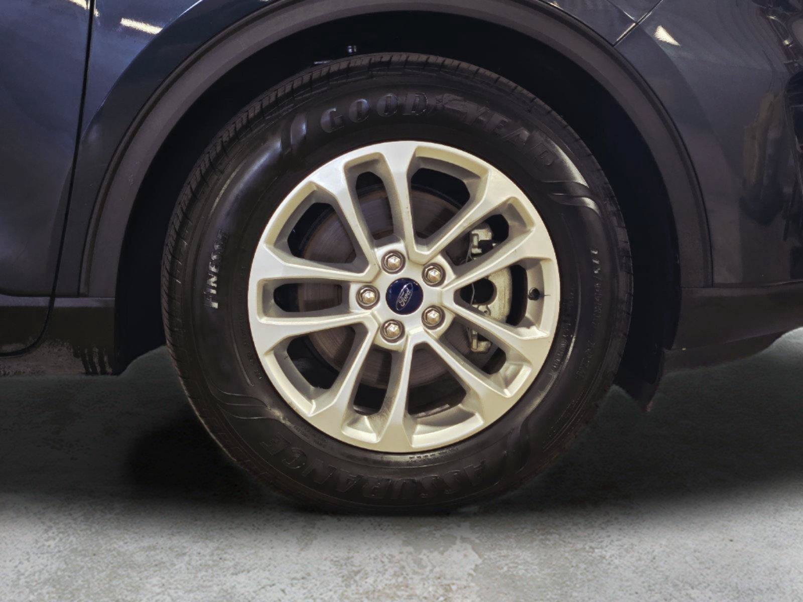 Used 2022 Ford Escape SE w/ Convenience Package FWD image 55