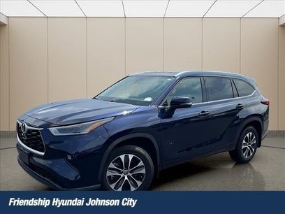 Used 2021 Toyota Highlander XLE
