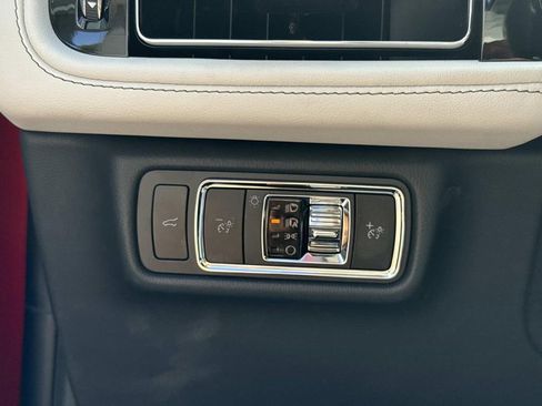 New 2025 Lincoln Aviator AWD w/ Equipment Group 101A image 34